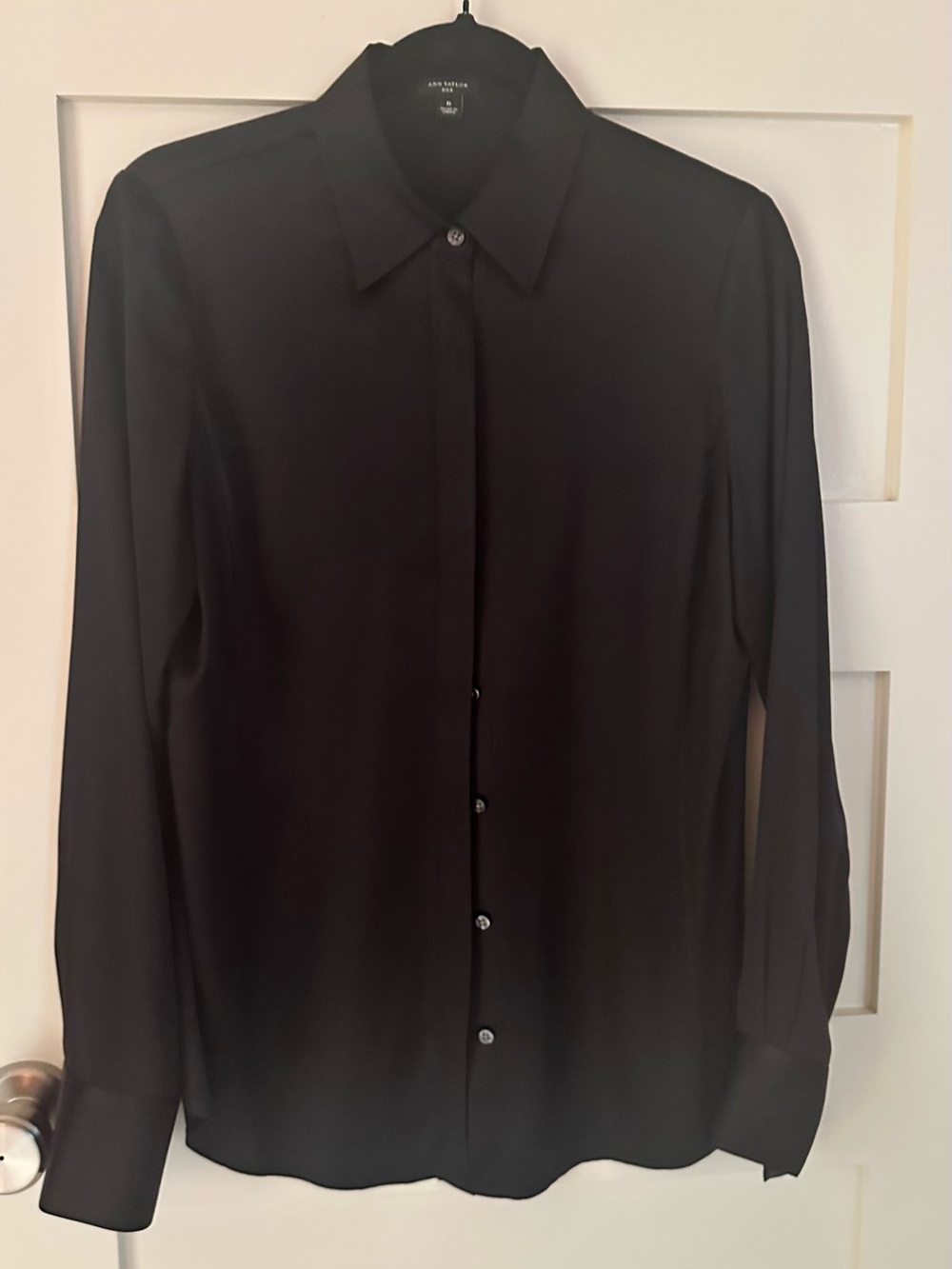 Ann Taylor 100% Silk Blouse